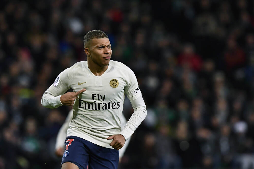 欧洲抢上瘾了, 中荷安世之乱一波未平, 又一家中资企业要倒大霉了